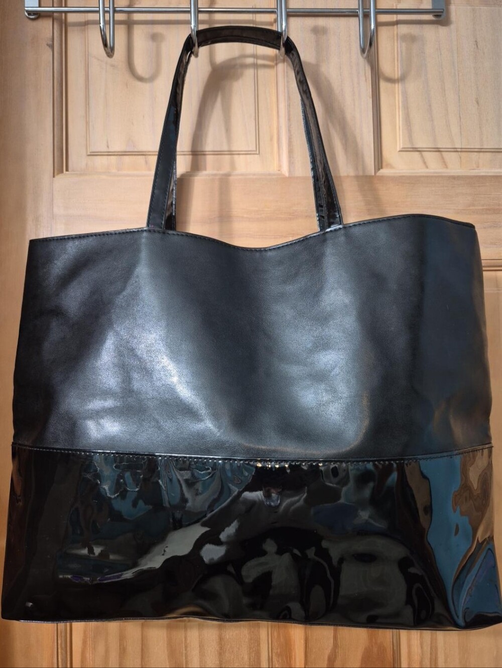Calvin Klein Black Tote Bag – Patent Trim